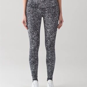 Lululemon Womens Wunder Under 29" Black White Splatter Leggings Size 10 EUC